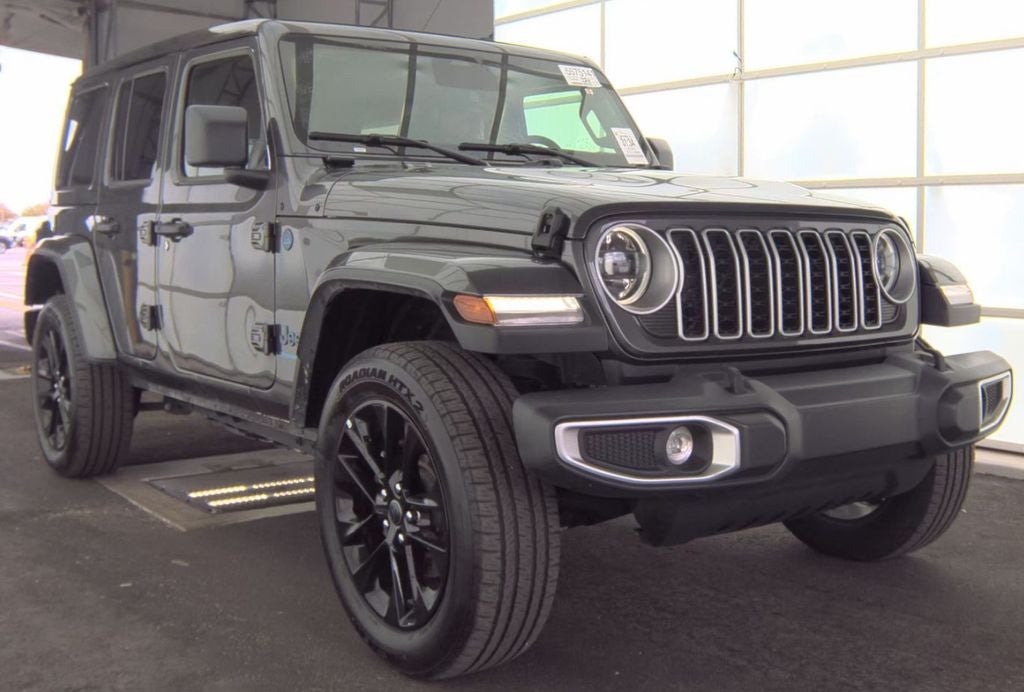 2025 Jeep Wrangler Sahara 4xe