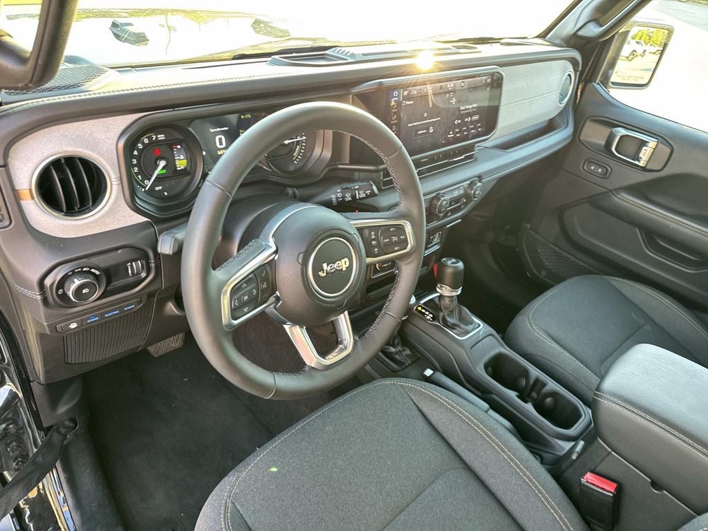 2025 Jeep Wrangler 4xe Sahara 4xe