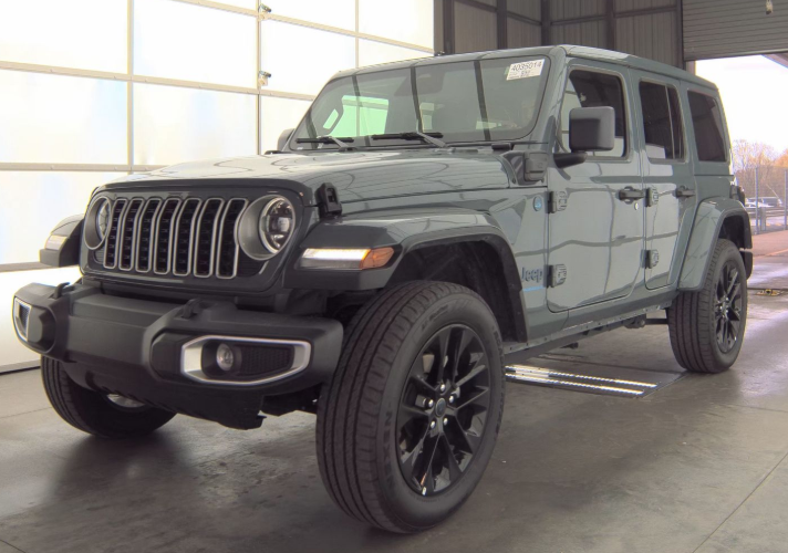 2025 Jeep Wrangler Sahara 4xe