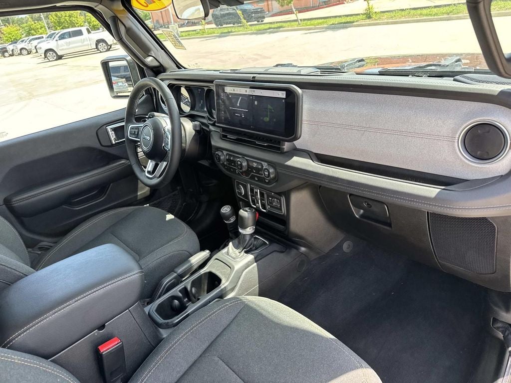 2025 Jeep Wrangler 4xe Sahara 4xe