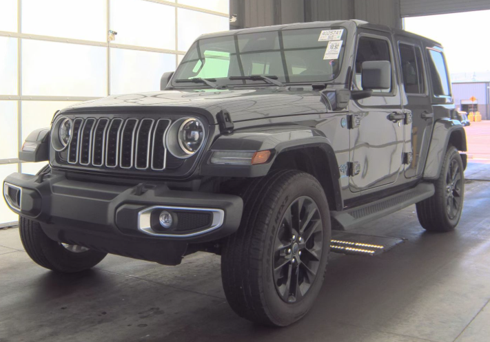 2025 Jeep Wrangler Sahara 4xe