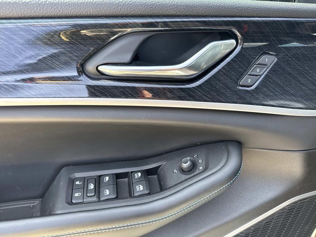 2024 Jeep Grand Cherokee 4xe Trailhawk