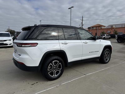 2022 Jeep Grand Cherokee 4xe Trailhawk 4x4