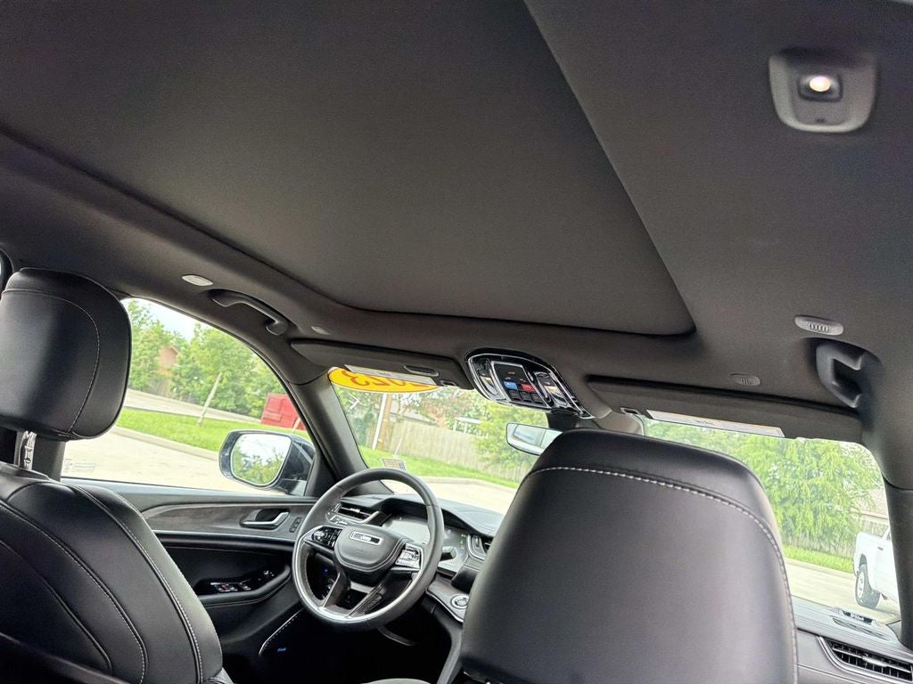 2023 Jeep Grand Cherokee 4xe Overland