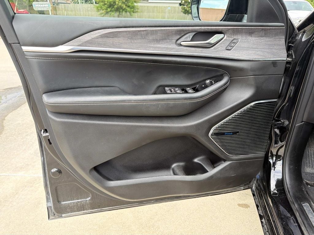 2023 Jeep Grand Cherokee 4xe Overland
