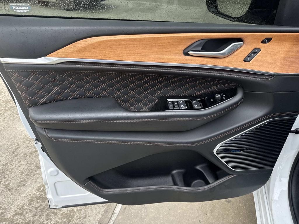 2023 Jeep Grand Cherokee 4xe Summit Reserve