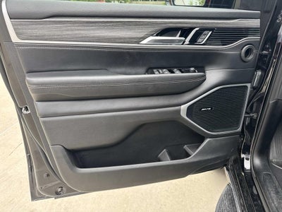 2024 Jeep Wagoneer Series II 4x2