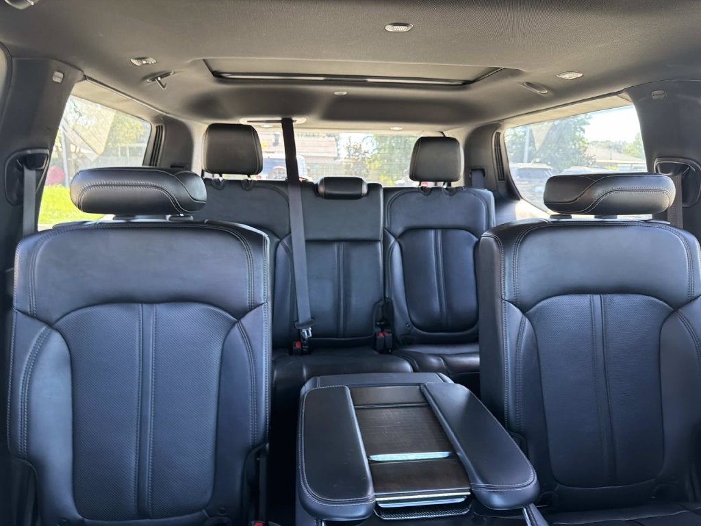 2023 Jeep Grand Wagoneer Base