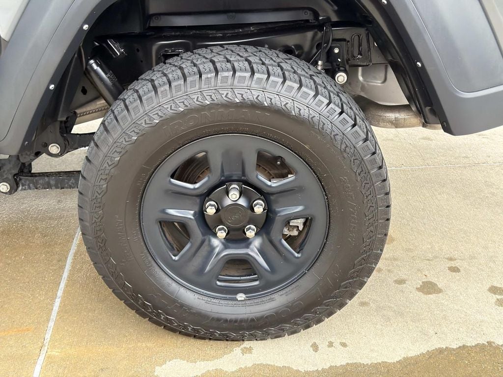 2023 Jeep Gladiator Sport
