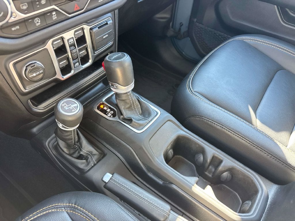 2025 Jeep Gladiator High Tide