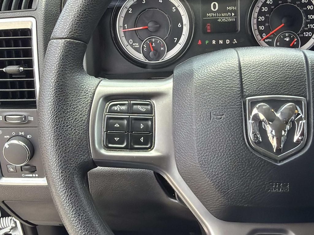 2024 RAM 1500 Classic SLT Quad Cab 4x2 6'4' Box