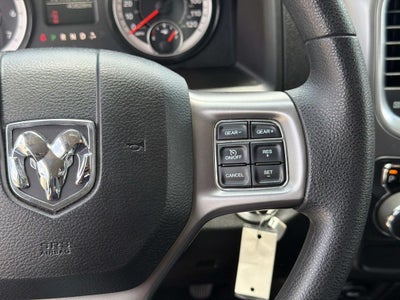 2024 RAM 1500 Classic SLT Quad Cab 4x2 6'4' Box