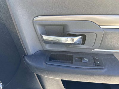 2024 RAM 1500 Classic SLT Quad Cab 4x2 6'4' Box