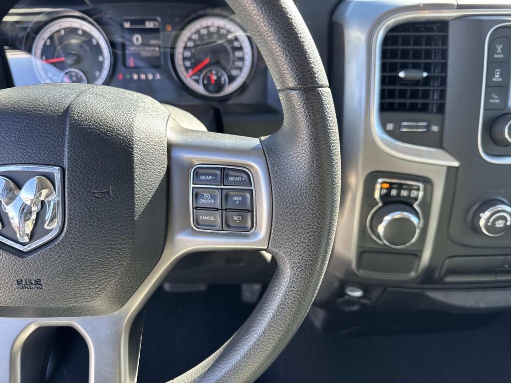 2024 RAM 1500 Classic SLT Quad Cab 4x2 6'4' Box