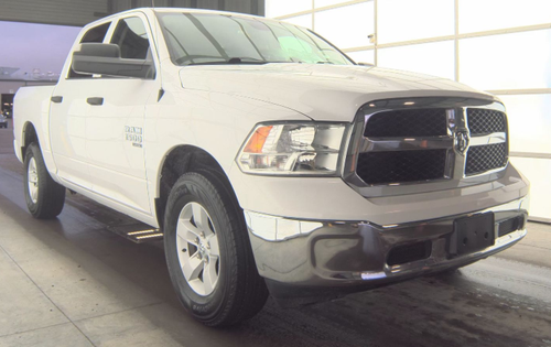 2023 RAM 1500 Classic SLT Crew Cab 4x4 5'7' Box