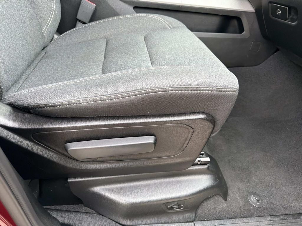 2019 RAM 1500 Big Horn/Lone Star Crew Cab 4x2 5'7' Box