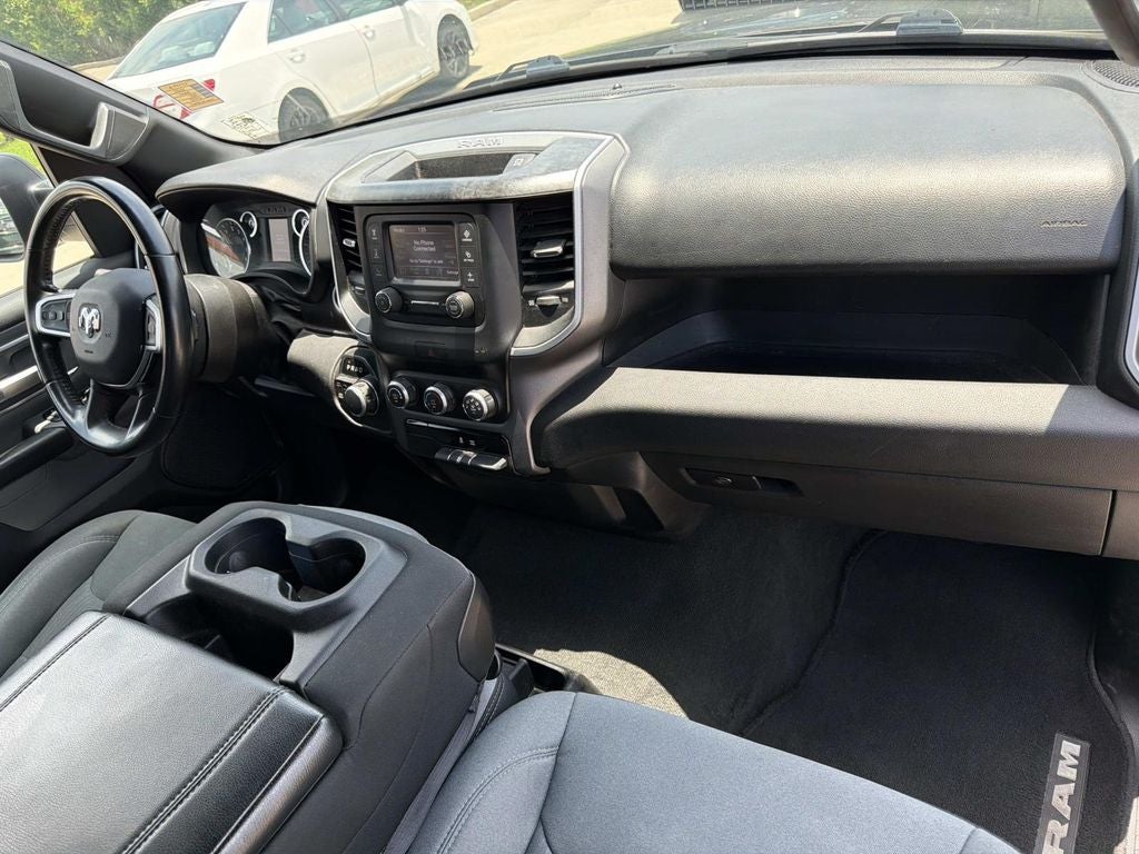 2022 RAM 1500 Big Horn Crew Cab 4x4 5'7' Box