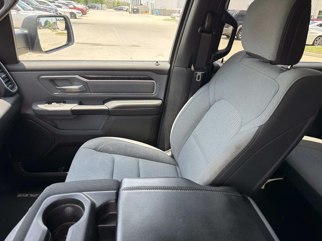 2022 RAM 1500 Big Horn Crew Cab 4x4 5'7' Box