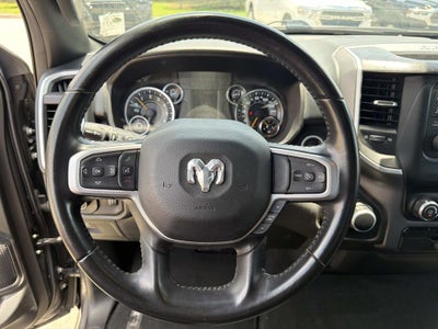 2022 RAM 1500 Big Horn Crew Cab 4x4 5'7' Box