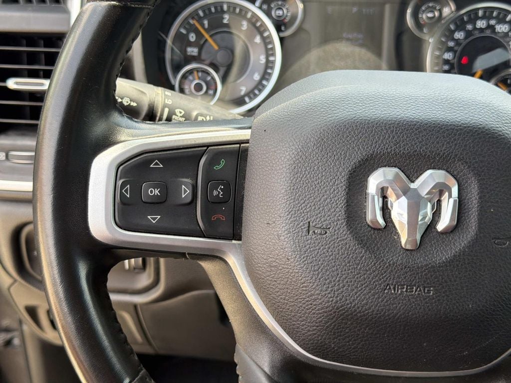 2022 RAM 1500 Big Horn Crew Cab 4x4 5'7' Box