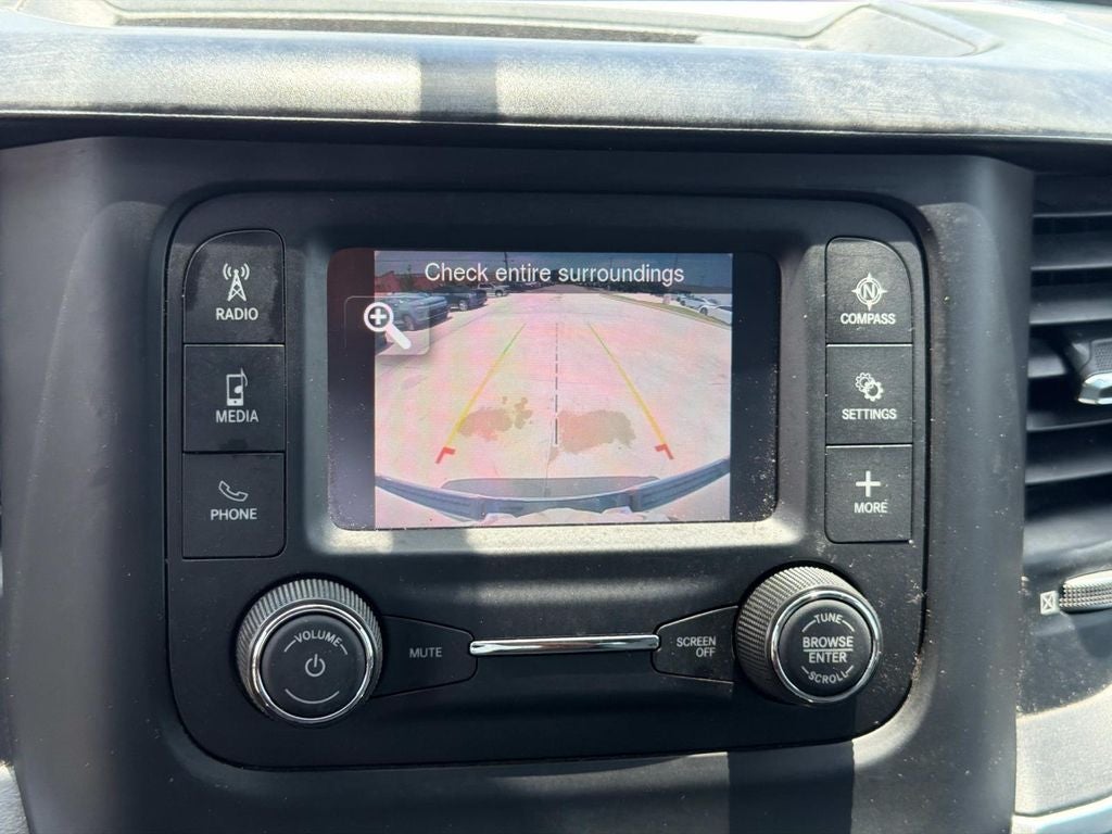 2022 RAM 1500 Big Horn Crew Cab 4x4 5'7' Box