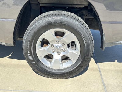 2022 RAM 1500 Big Horn Crew Cab 4x4 5'7' Box