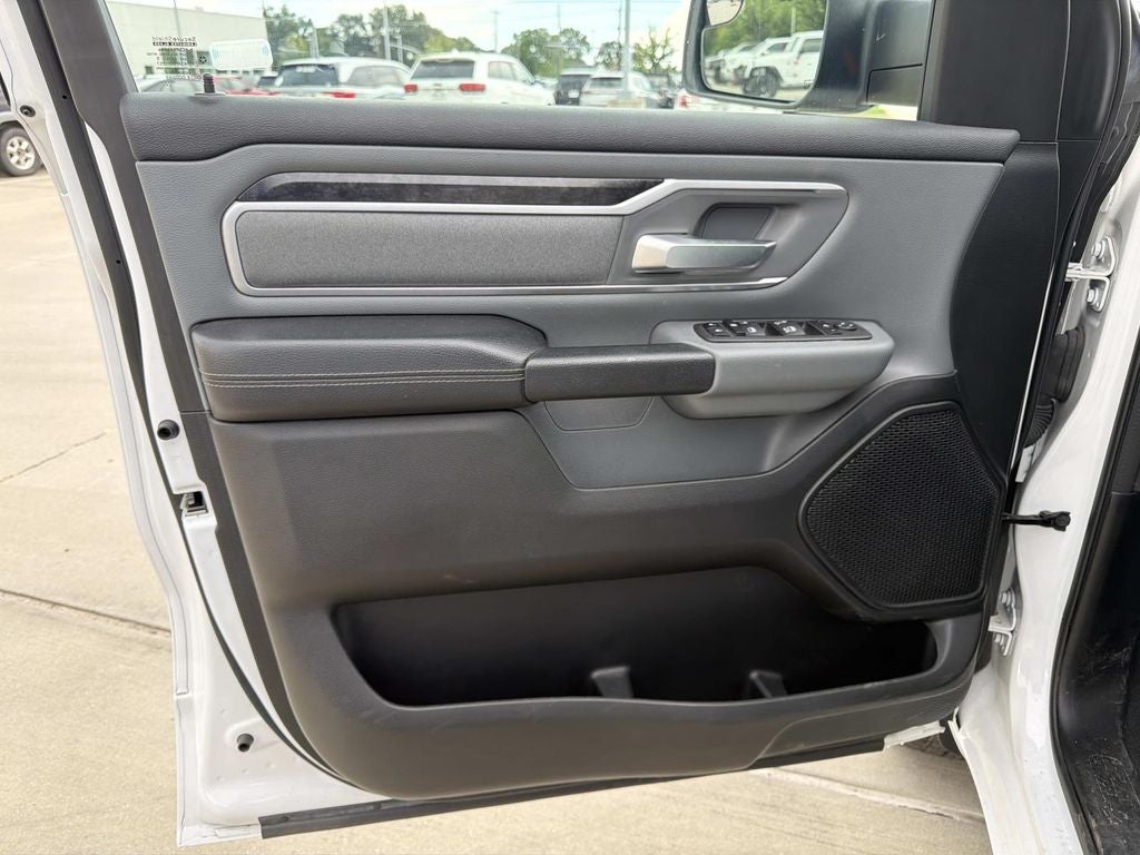 2023 RAM 1500 Big Horn Crew Cab 4x4 5'7' Box