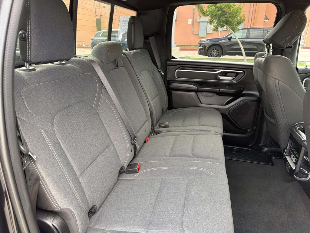 2023 RAM 1500 Big Horn Crew Cab 4x4 5'7' Box