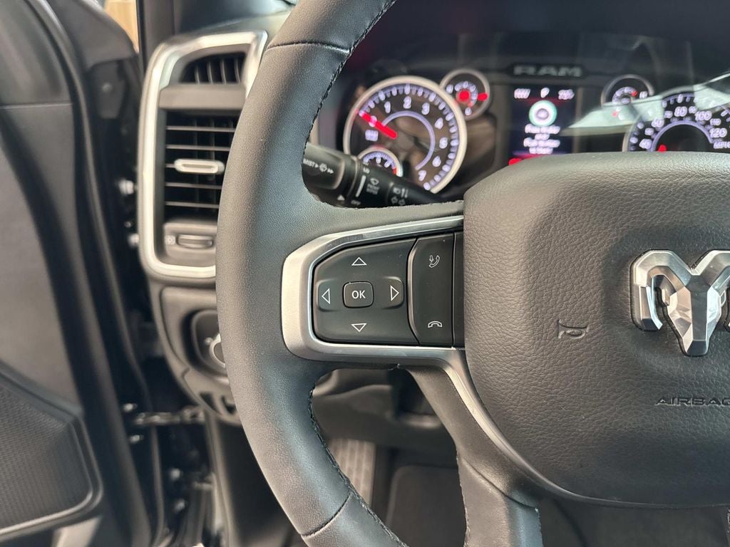 2025 RAM 1500 Big Horn Crew Cab 4x4 5'7' Box