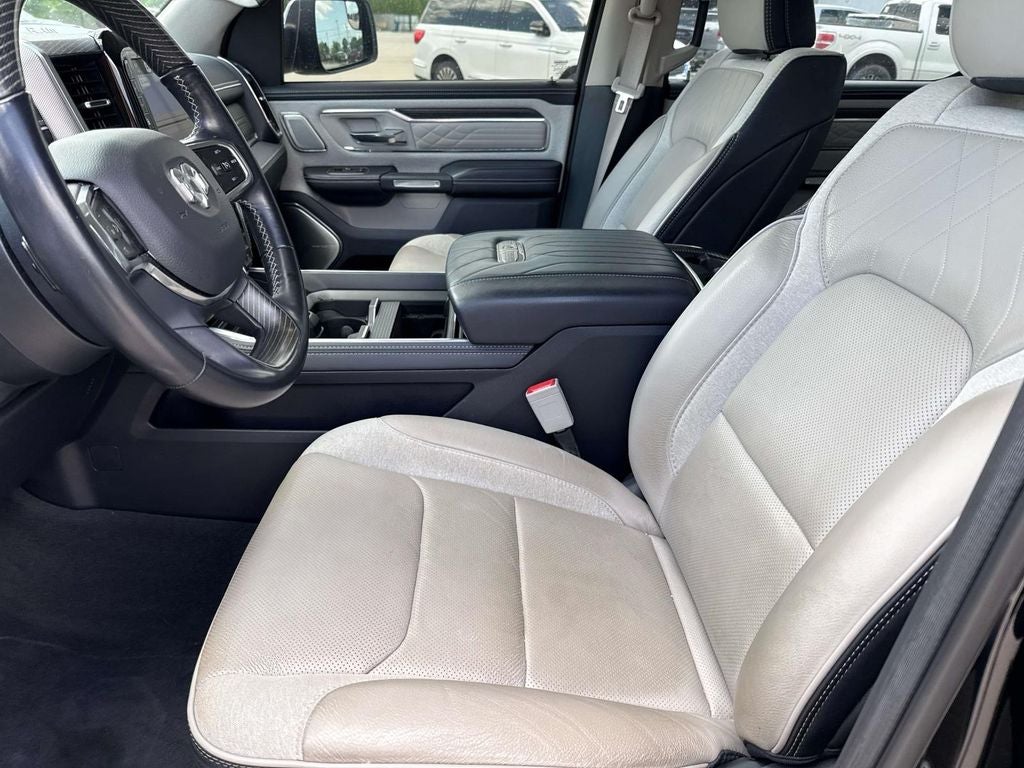 2022 RAM 1500 Limited Crew Cab 4x4 5'7' Box
