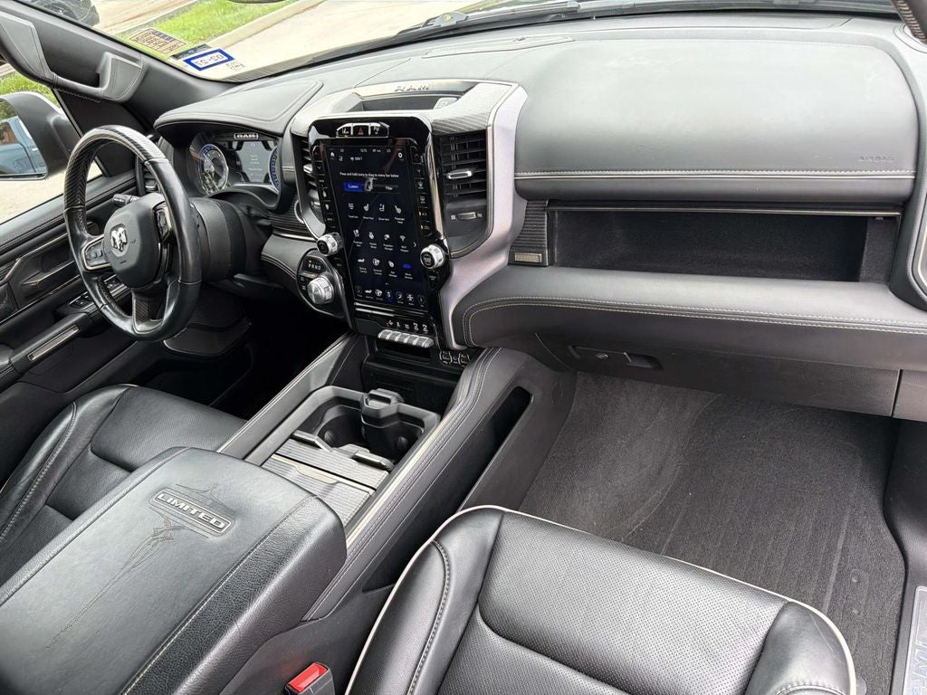 2020 RAM 1500 Limited Crew Cab 4x4 5'7' Box