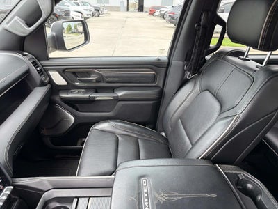 2020 RAM 1500 Limited Crew Cab 4x4 5'7' Box