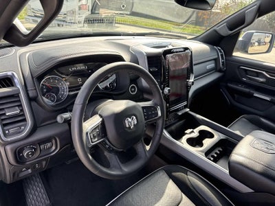 2025 RAM 1500 Laramie Crew Cab 4x4 5'7' Box