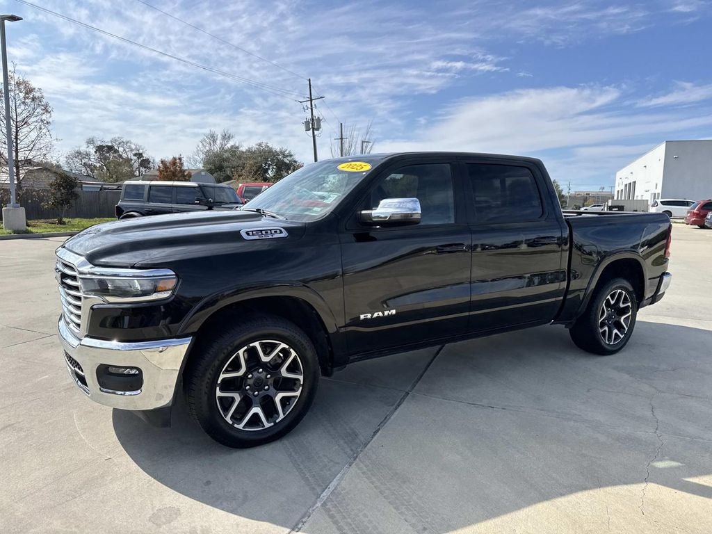 2025 RAM 1500 Laramie Crew Cab 4x4 5'7' Box