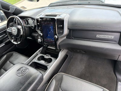 2021 RAM 1500 Laramie Crew Cab 4x4 5'7' Box