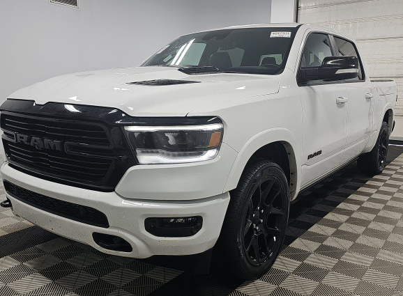 2021 RAM 1500 Laramie Crew Cab 4x4 5'7' Box