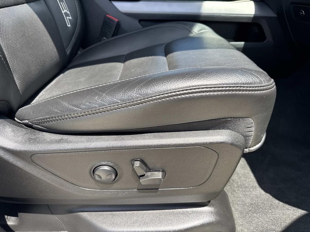 2022 RAM 1500 Rebel Crew Cab 4x4 5'7' Box