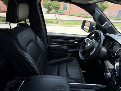 2022 RAM 1500 Laramie Crew Cab 4x4 6'4' Box