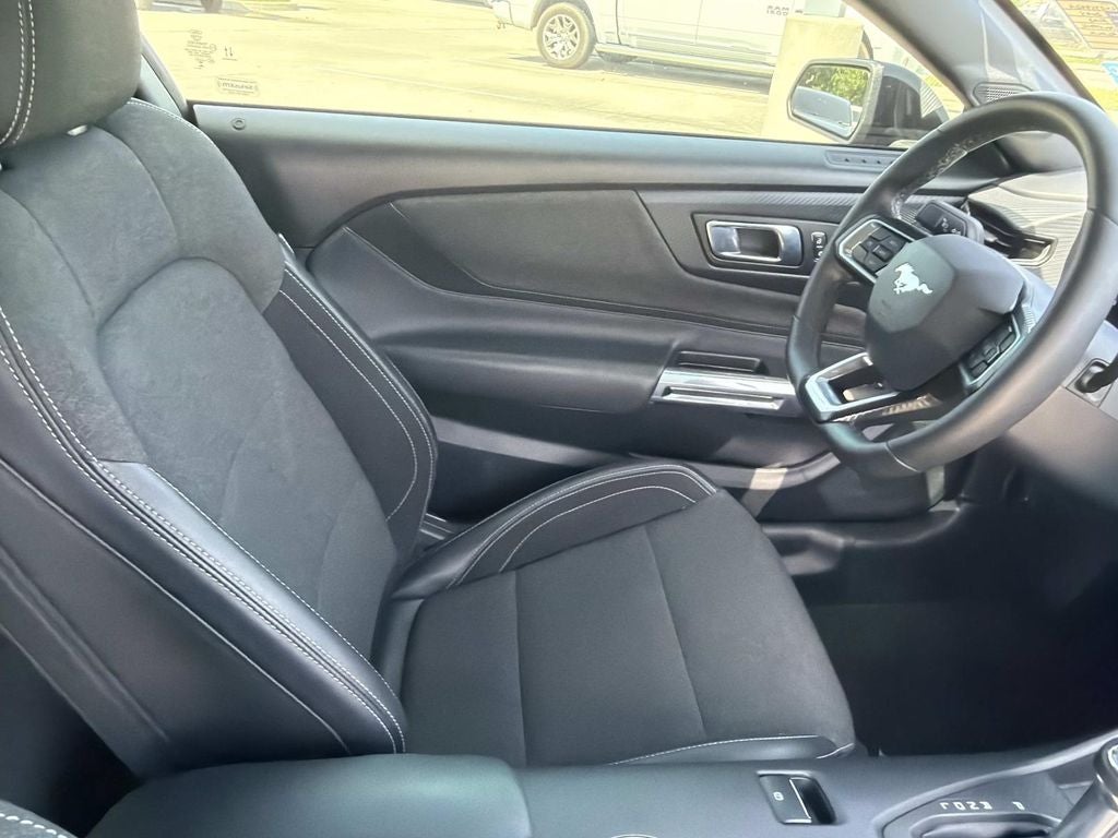 2025 Ford Mustang EcoBoost Fastback