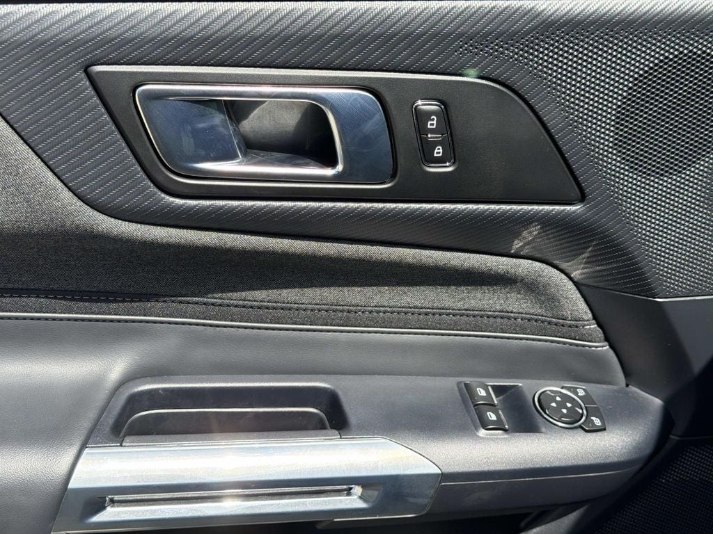 2025 Ford Mustang EcoBoost Fastback