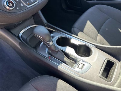 2022 Chevrolet Malibu FWD LT