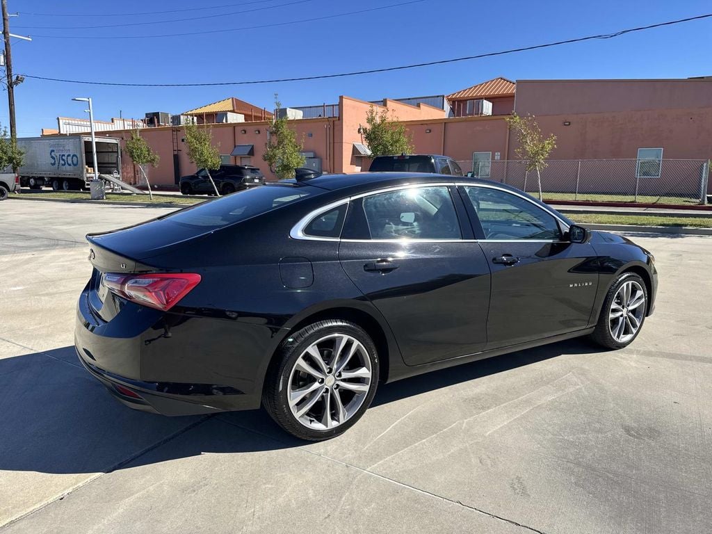 2022 Chevrolet Malibu FWD LT