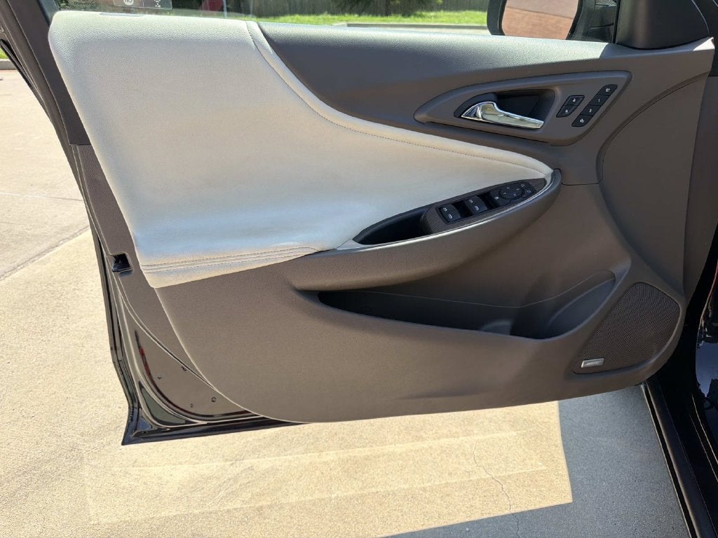 2024 Chevrolet Malibu LT 2LT