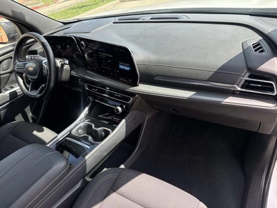 2024 Chevrolet Traverse FWD LT