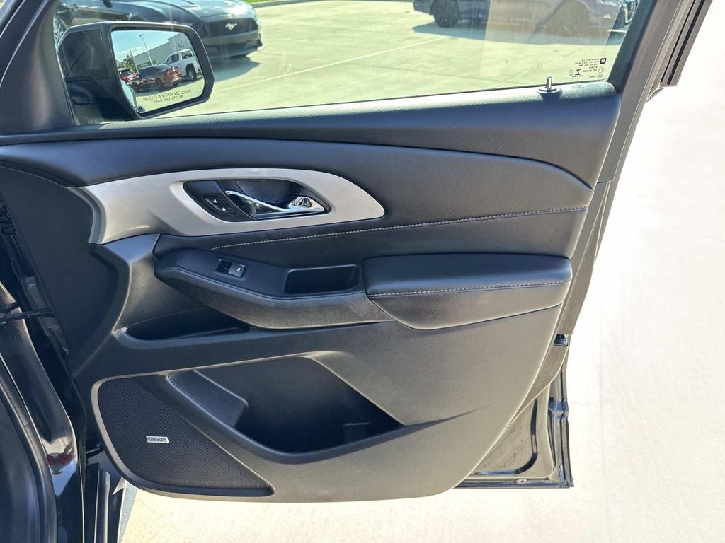 2021 Chevrolet Traverse FWD RS