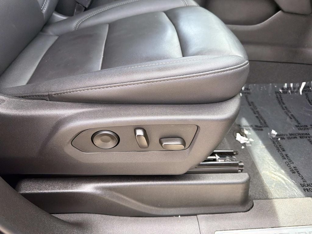 2025 Chevrolet Suburban 4WD Z71