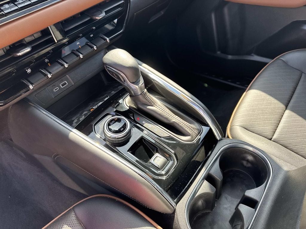 2023 GMC Canyon 4WD Crew Cab Short Box AT4