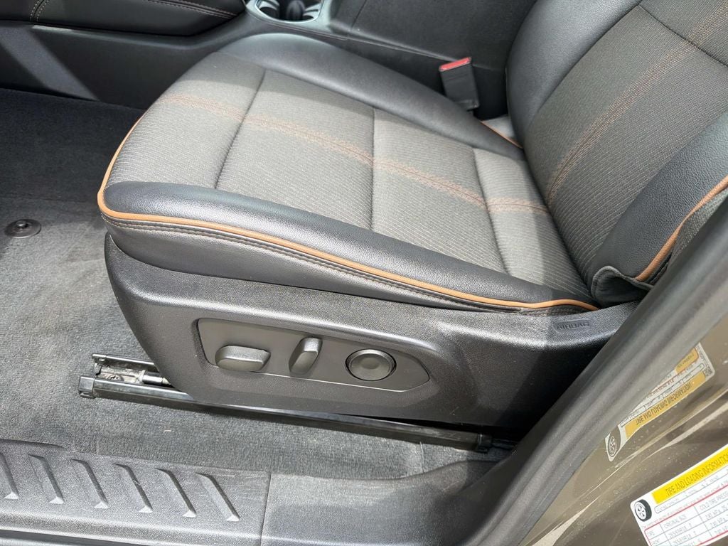 2023 GMC Canyon 4WD Crew Cab Short Box AT4