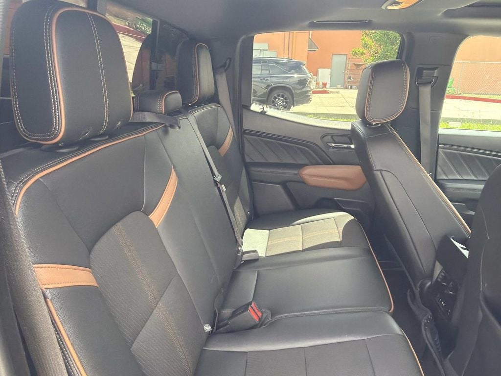 2023 GMC Canyon 4WD Crew Cab Short Box AT4