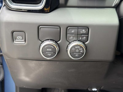 2025 GMC Sierra 1500 2WD Crew Cab Short Box Denali